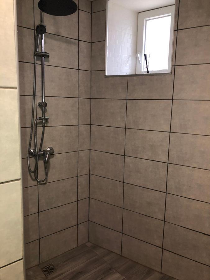 Gite Zen Pres Thermes De Jonzac Bois Kültér fotó